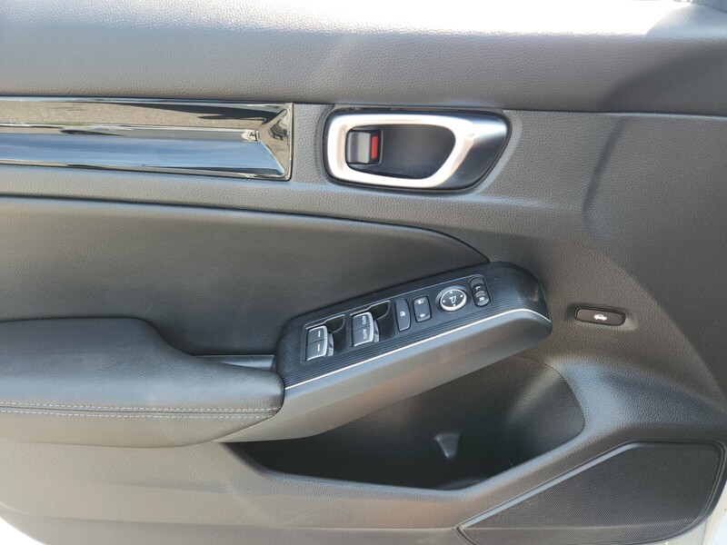 2022 Honda Civic Touring photo 31