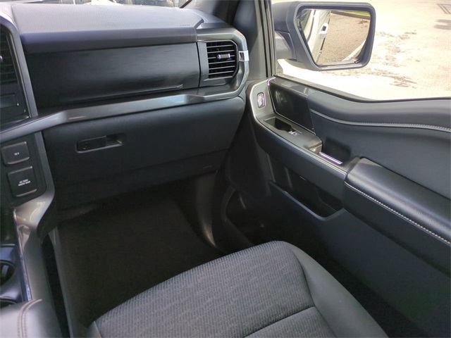 2022 Ford F-150 XLT photo 14