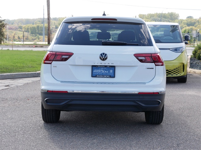 2022 Volkswagen Tiguan SE photo 5