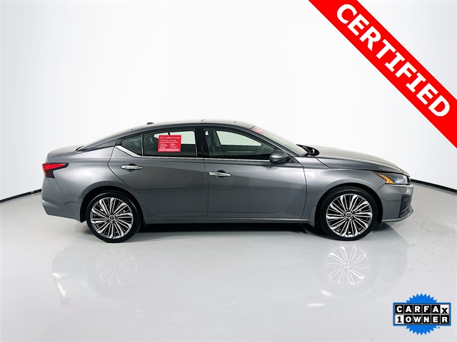 2024 Nissan Altima 2.5 SL photo 9