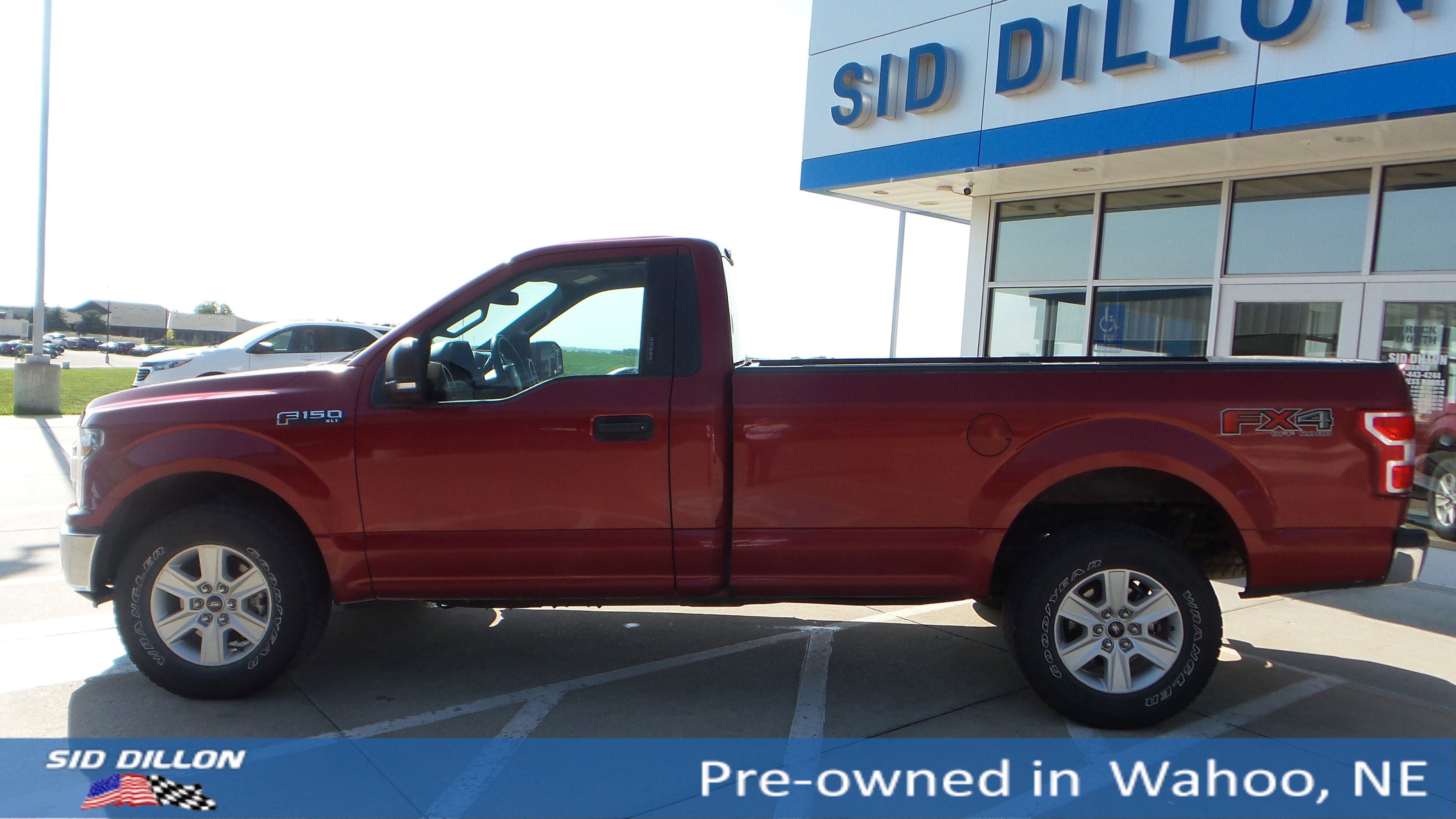 2019 Ford F-150 XLT photo 2