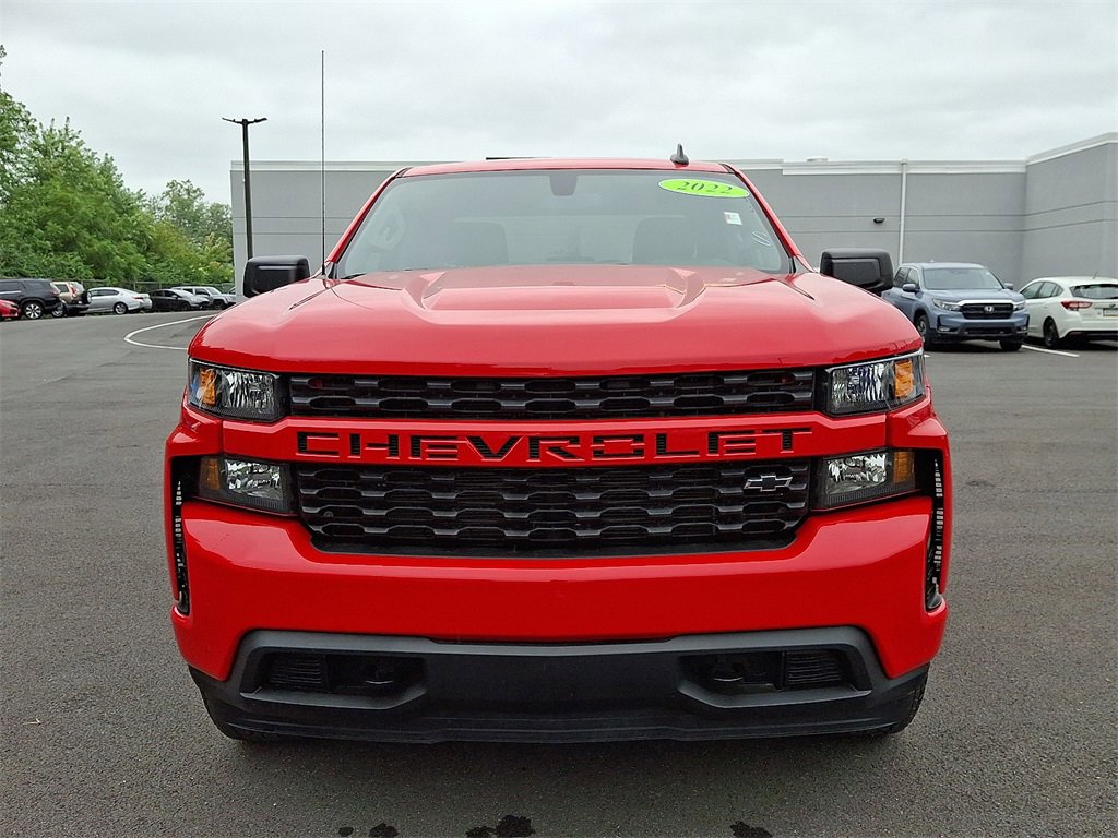 2021 Chevrolet Silverado 1500 Custom photo 2