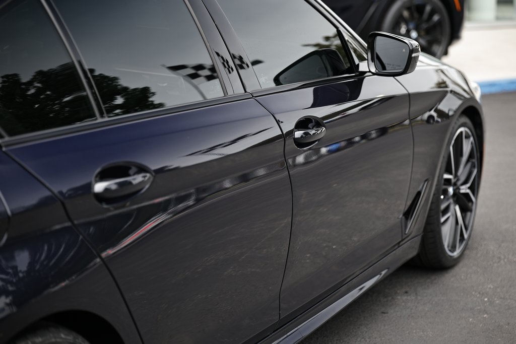 2023 Bmw M550i xDrive photo 8