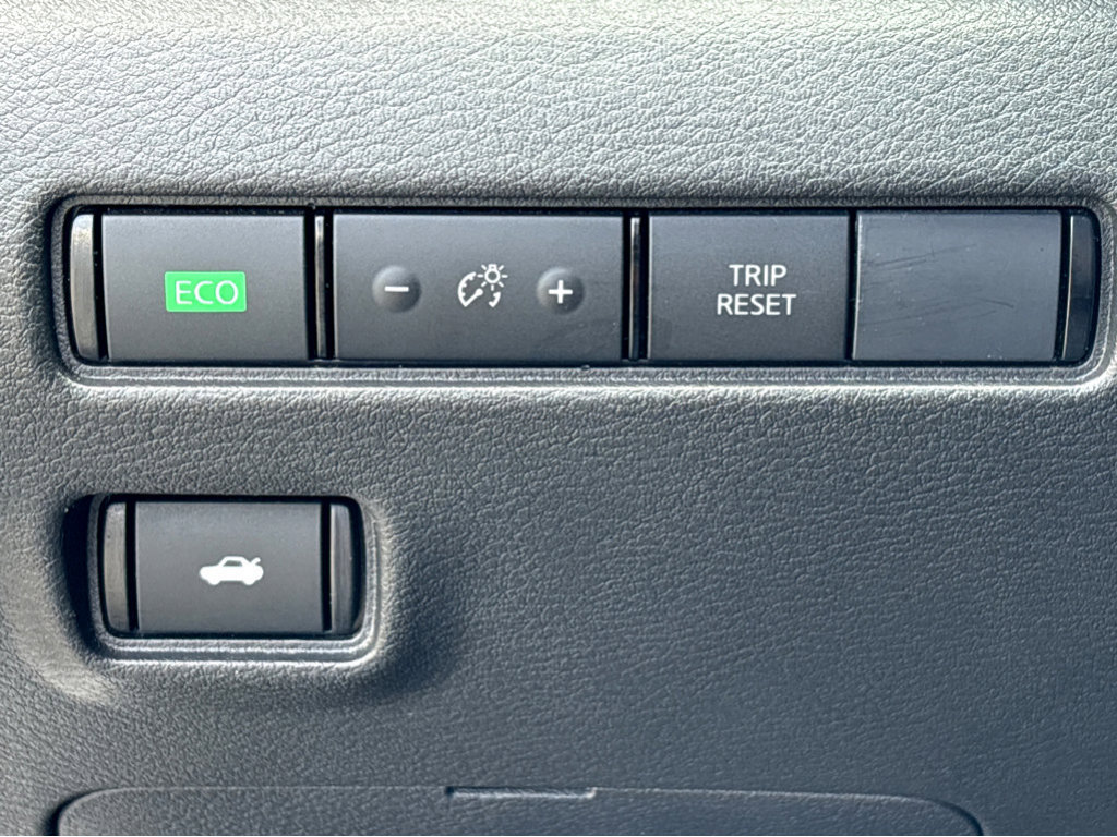 2024 Nissan Sentra S photo 12