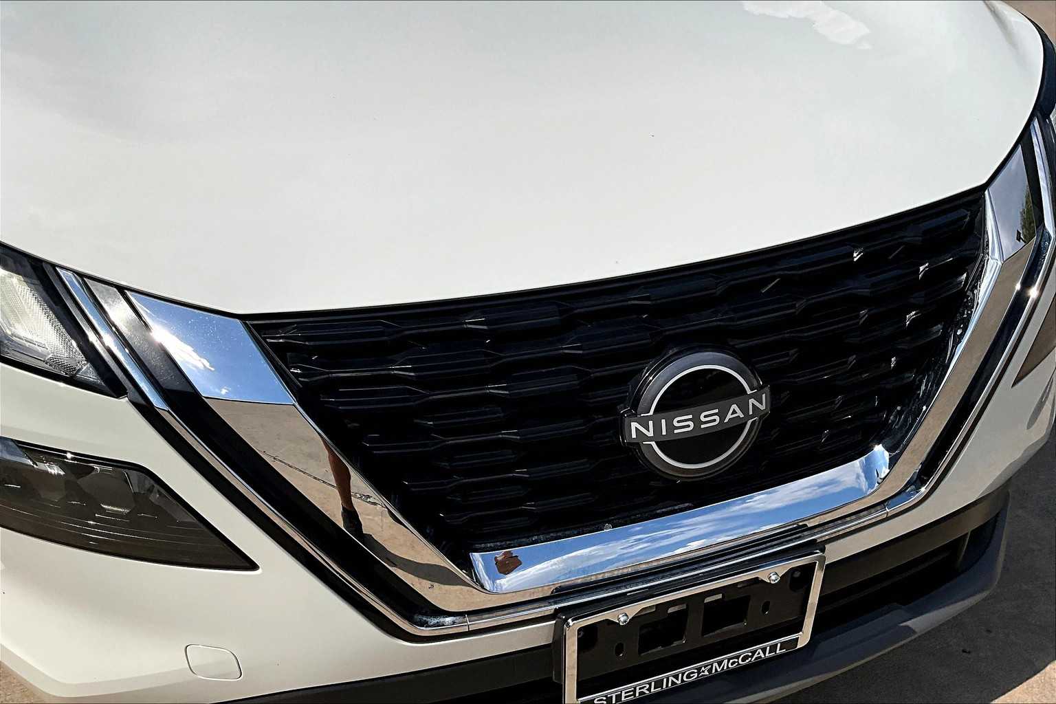 2023 Nissan Rogue S photo 27