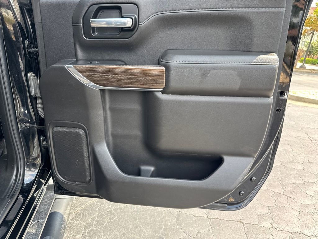 2020 Chevrolet Silverado 1500 RST photo 15
