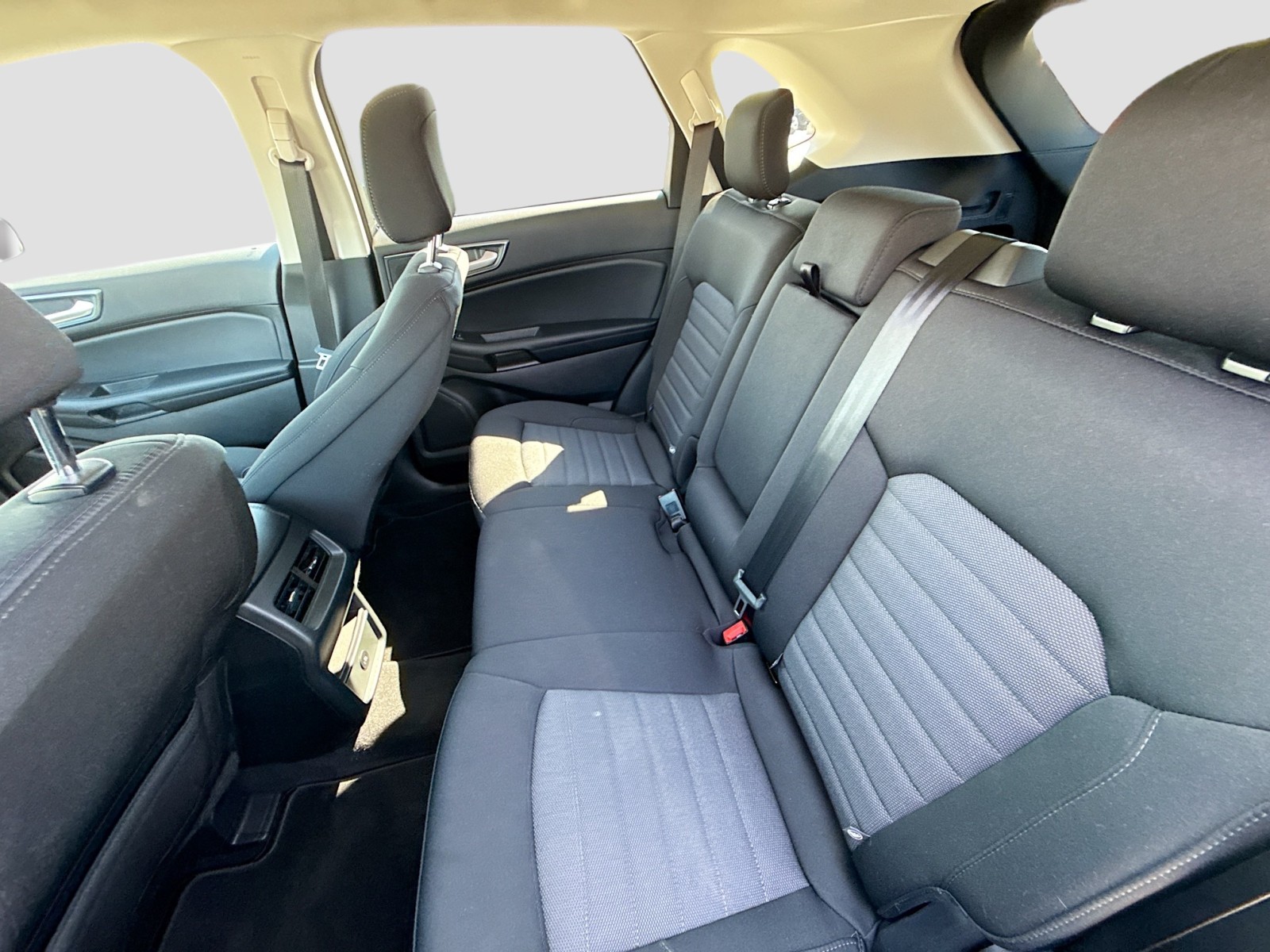2024 Ford Edge SE photo 21