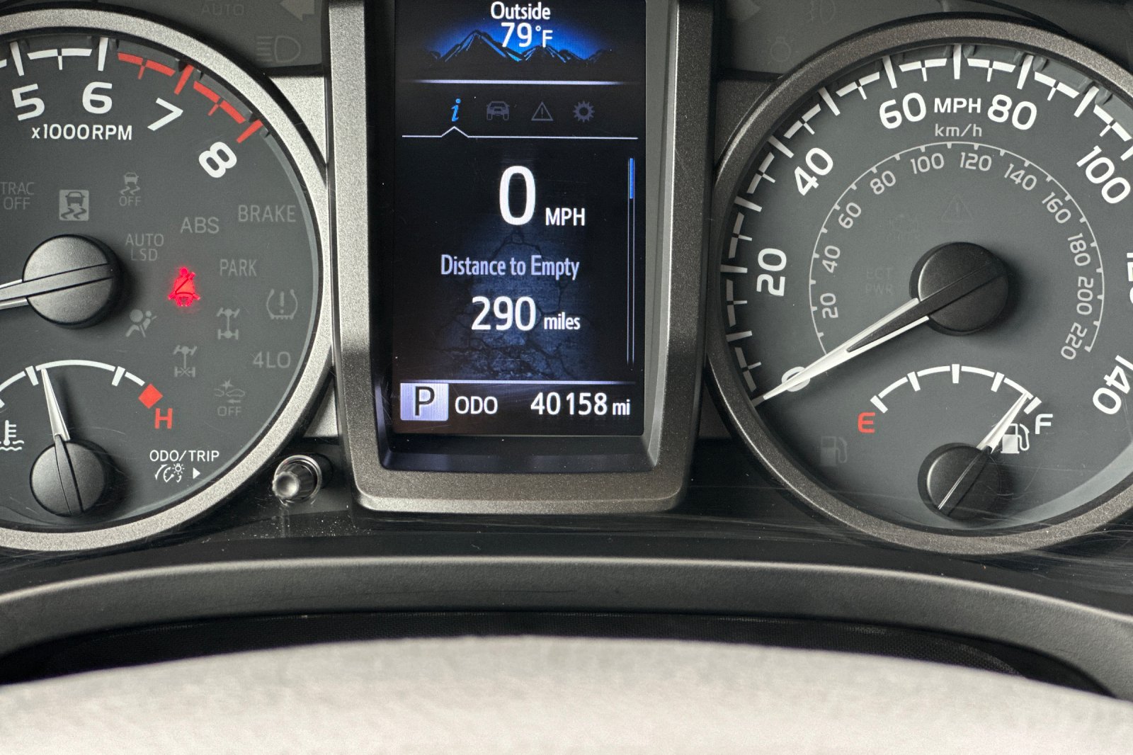 2023 Toyota Tacoma TRD Off-Road photo 23
