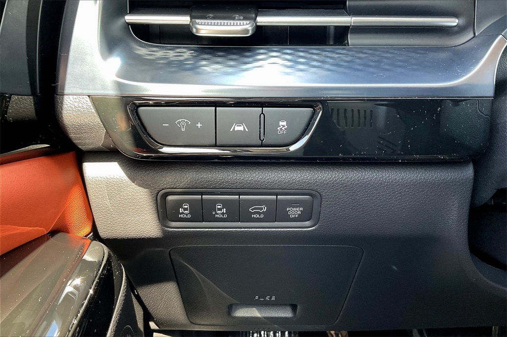 2022 Kia Carnival SX Prestige photo 26