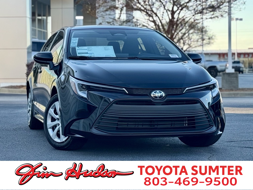 2026 Toyota Corolla LE's photo