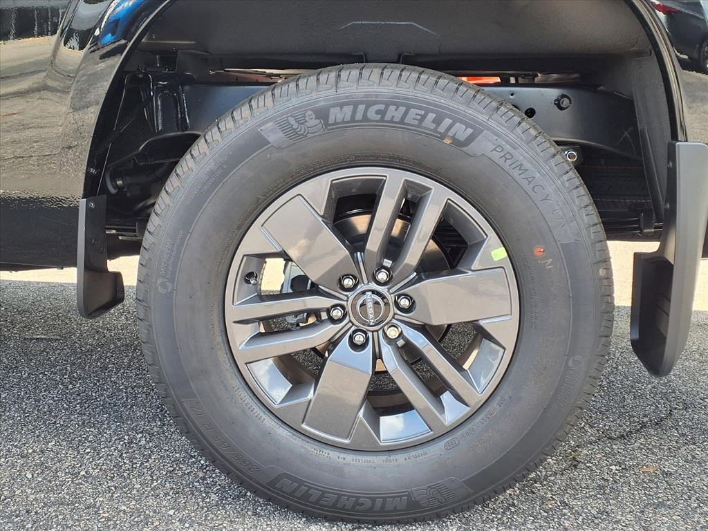2026 Nissan Frontier Crew Cab SV photo 4