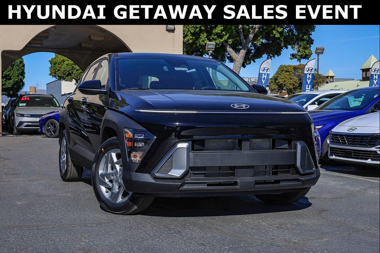 2026 Hyundai Kona SE's photo