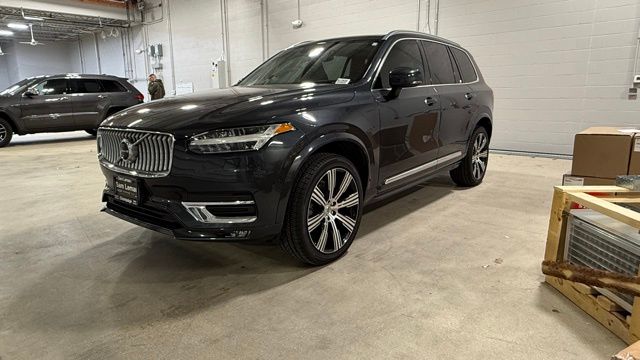 2021 Volvo XC90 Inscription's photo