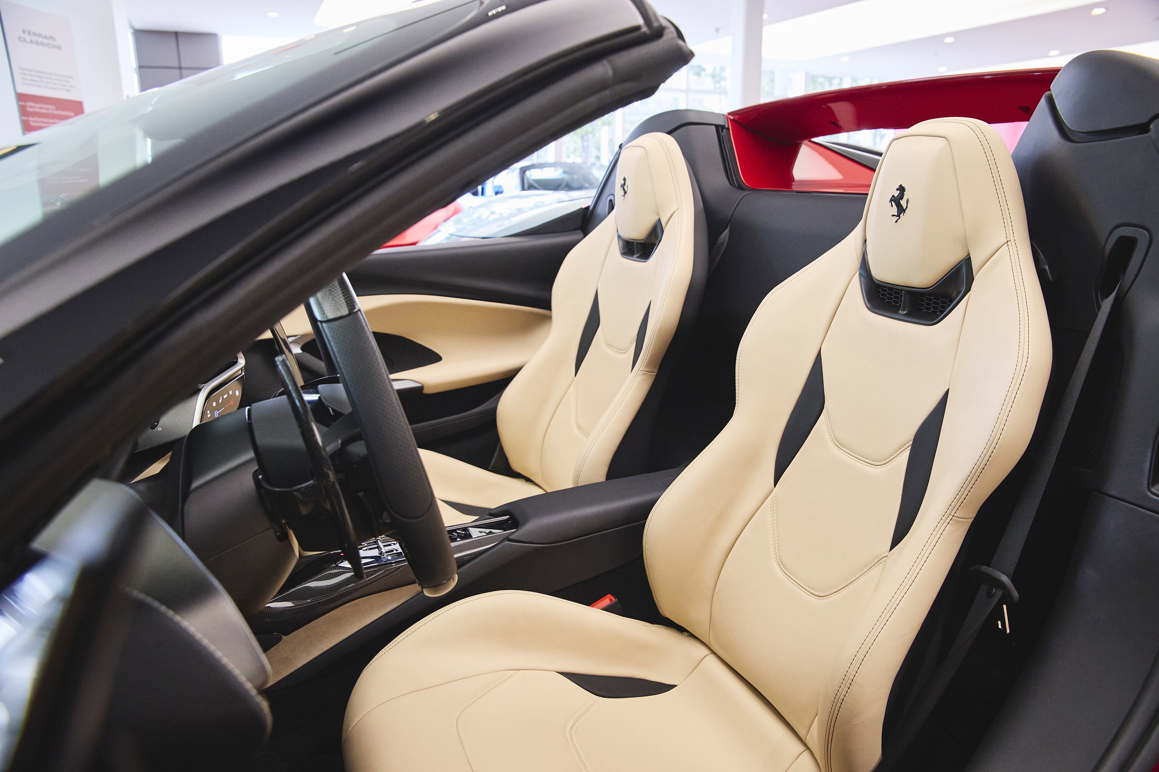 2024 Ferrari 296 GTS photo 18