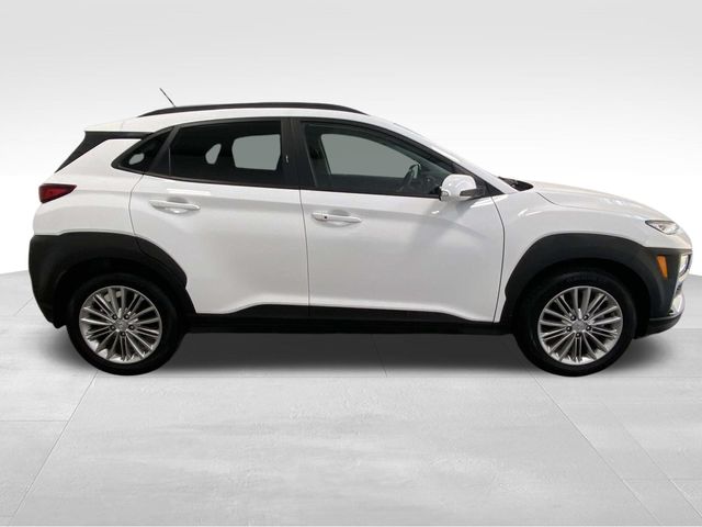 2021 Hyundai Kona SEL photo 2