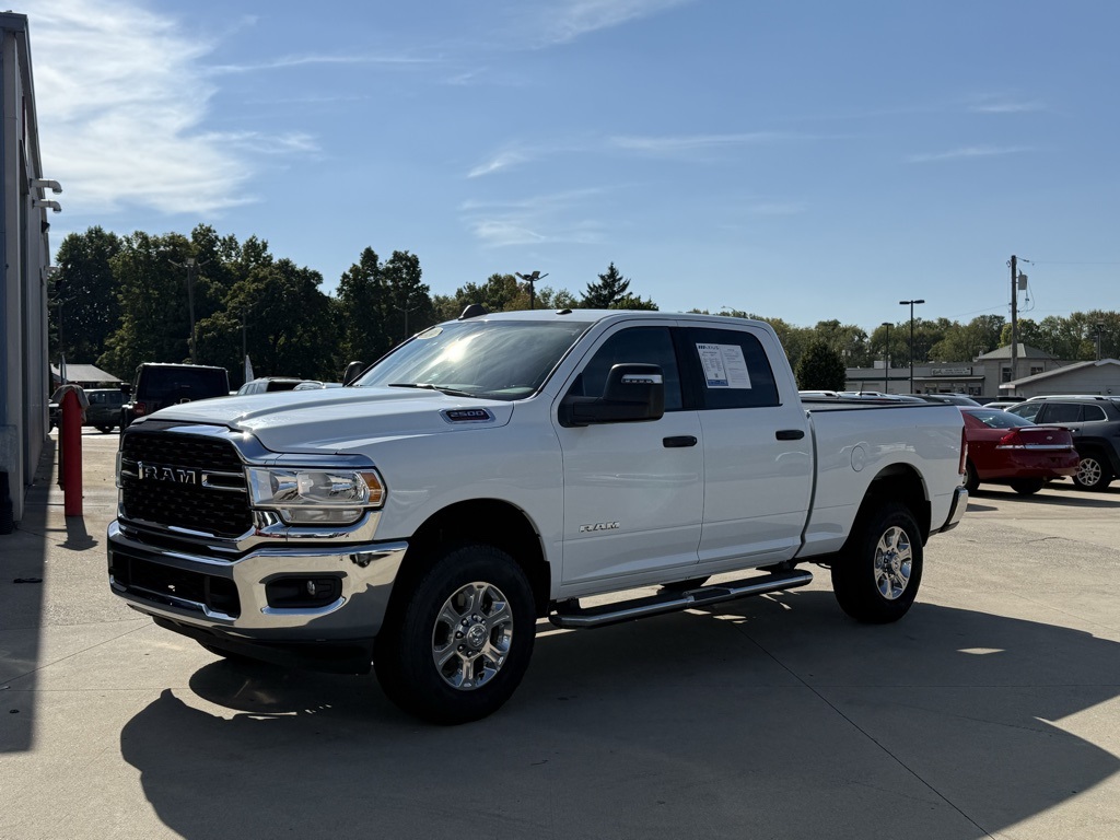 2024 Ram 2500 Big Horn photo 3