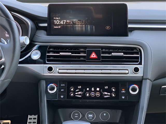 2025 Genesis G70 2.5T photo 20