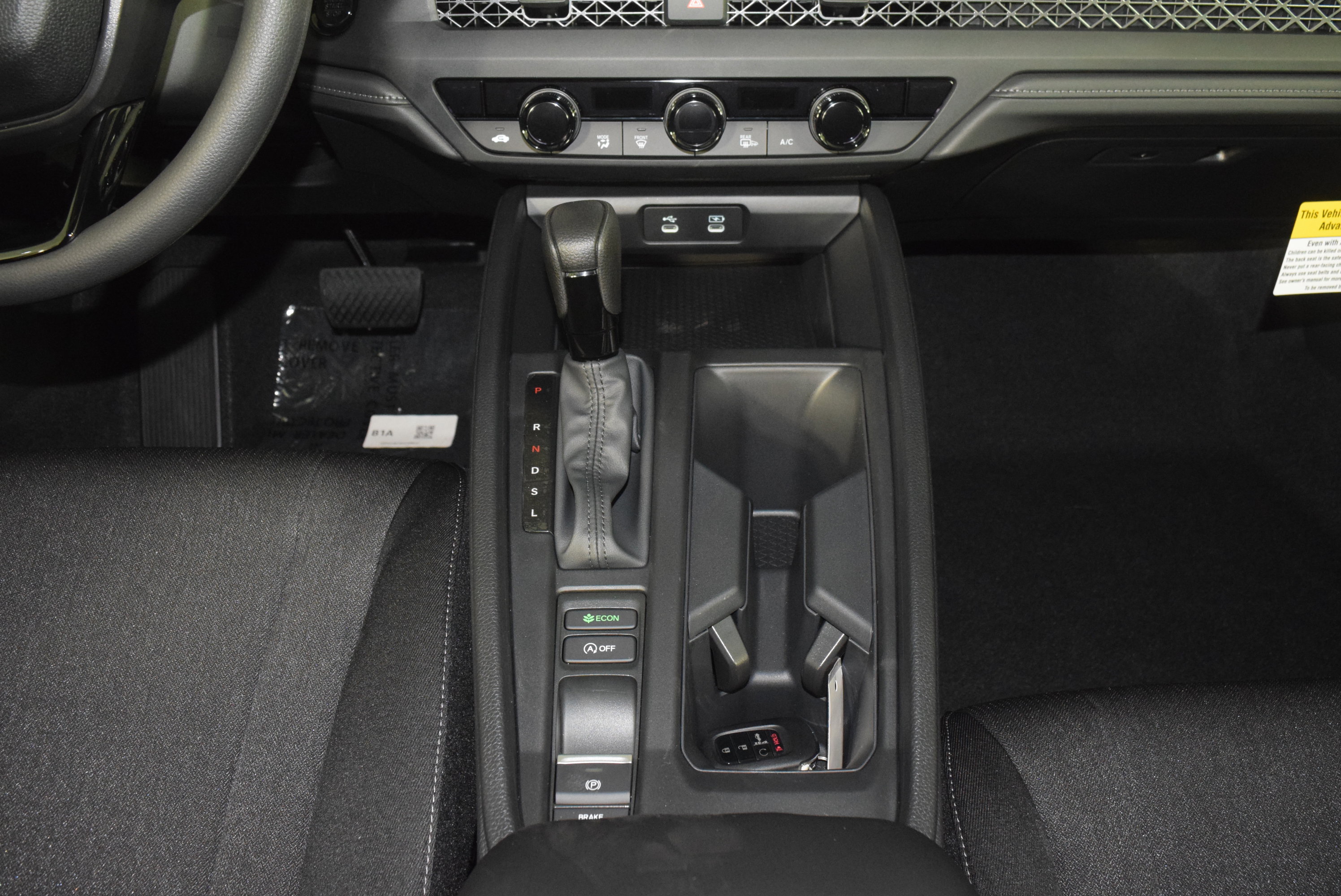 2025 Honda Accord SE photo 12