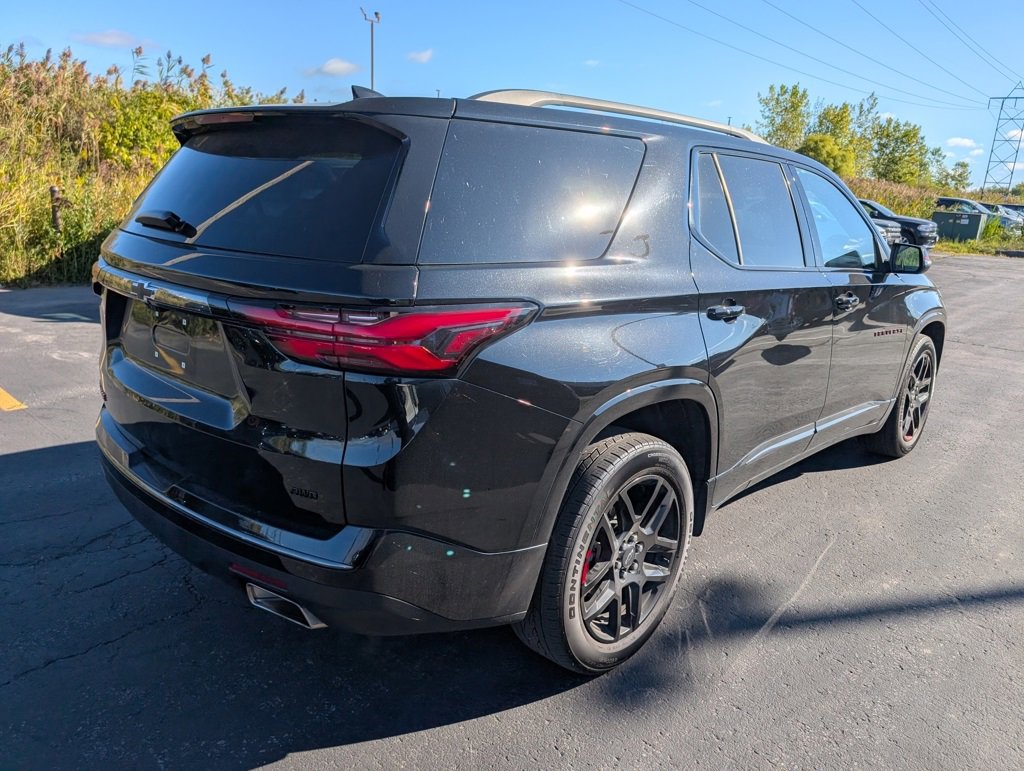 2023 Chevrolet Traverse Premier photo 4