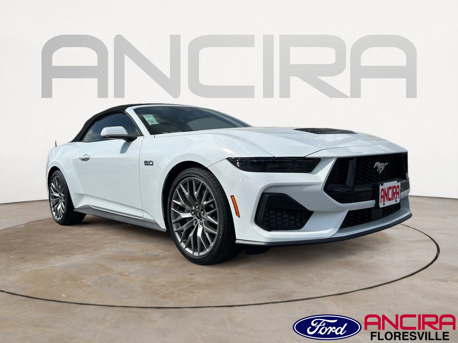 2025 Ford Mustang GT Premium's photo