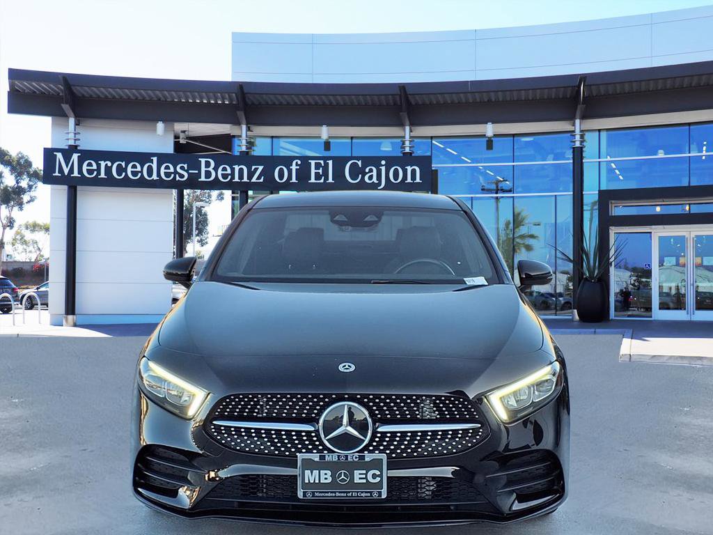 2022 Mercedes Benz A 220 photo 2