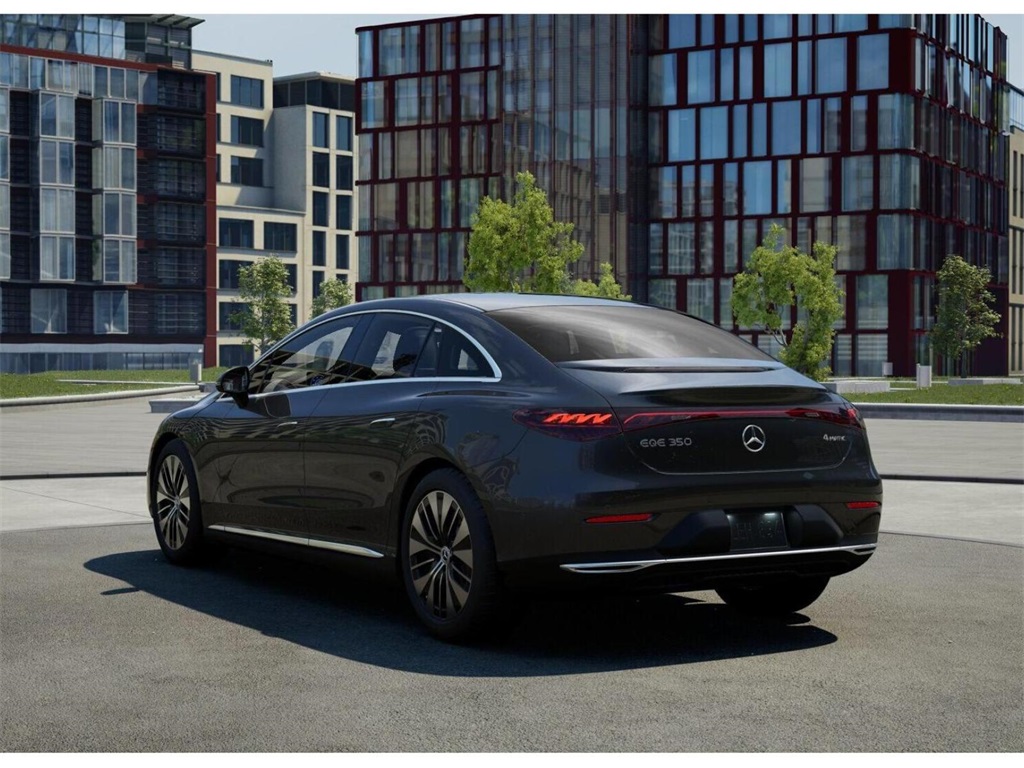 2024 Mercedes Benz EQE-Class Sedan photo 27