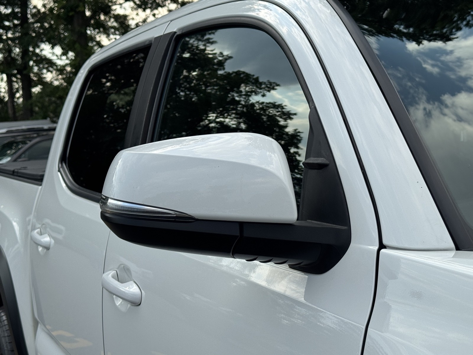 2020 Toyota Tacoma TRD SR5 photo 53