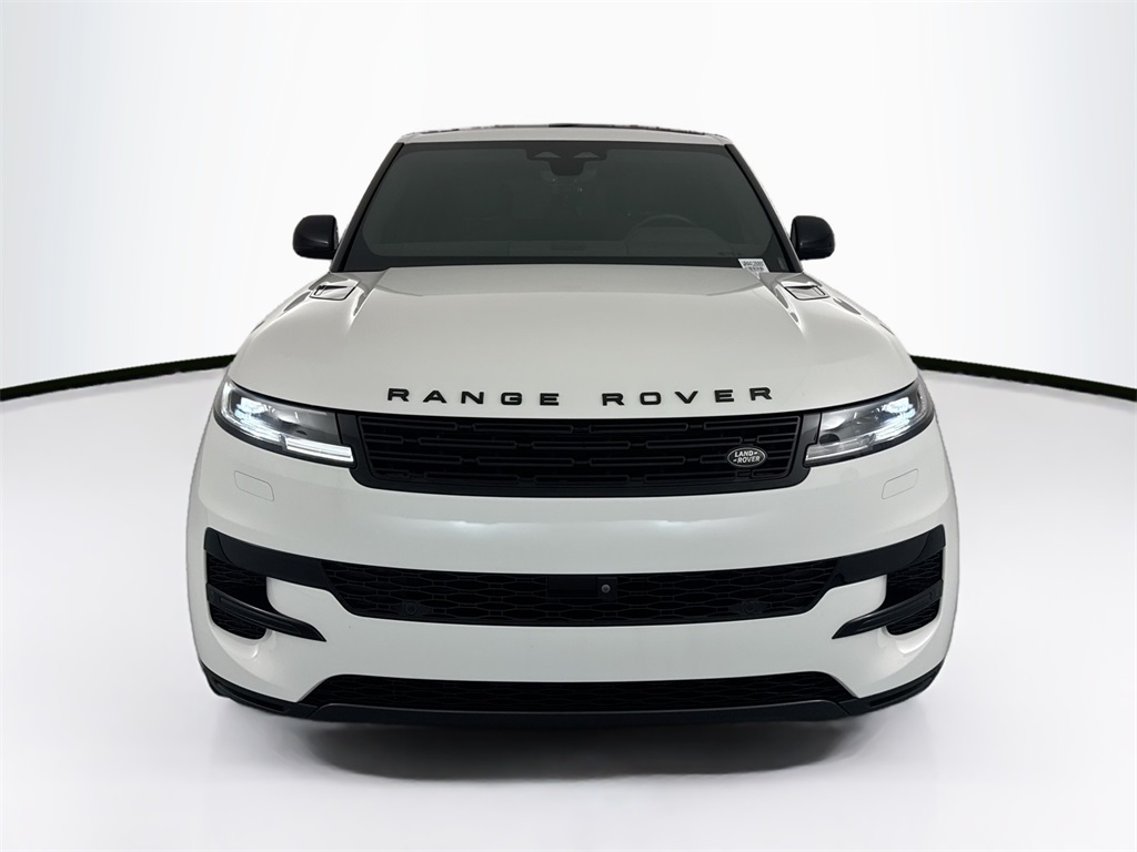 2024 Land Rover Range Rover Sport SE photo 2