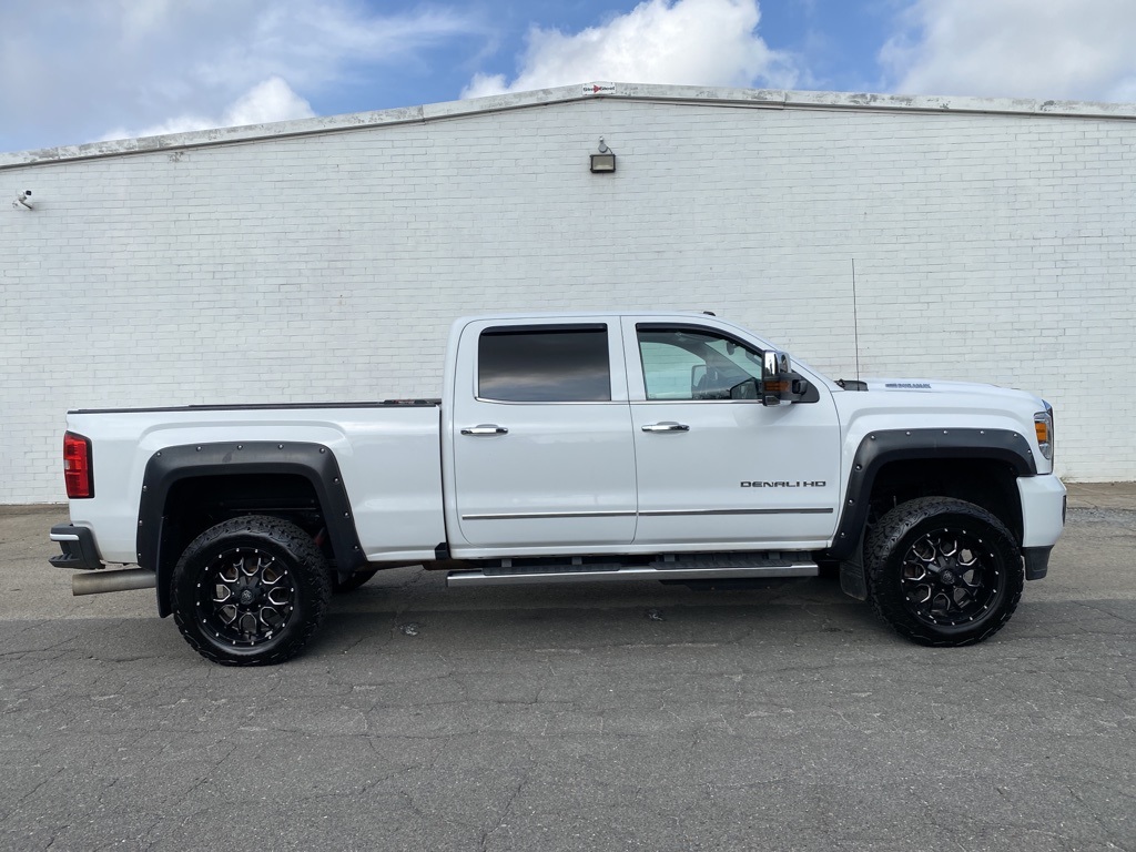 2019 GMC Sierra 2500 Denali HD Denali's photo