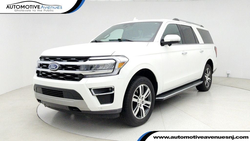 2022 Ford Expedition Limited's photo