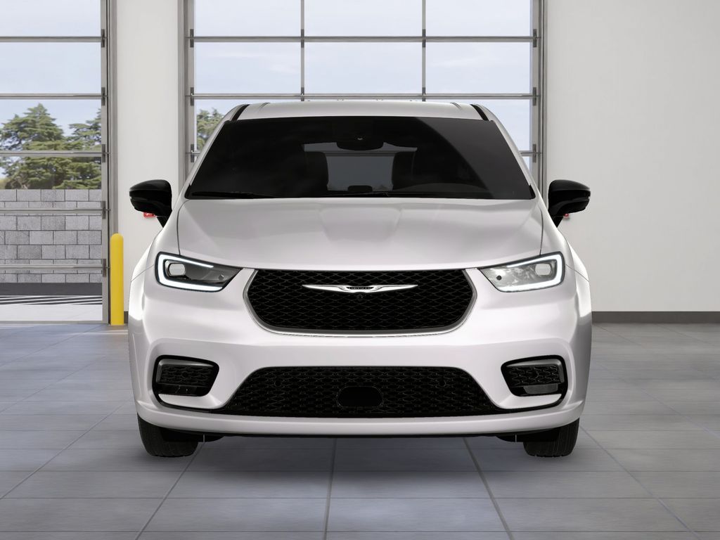 2026 Chrysler Pacifica photo 8