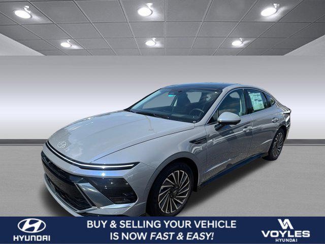 2025 Hyundai Sonata Hybrid