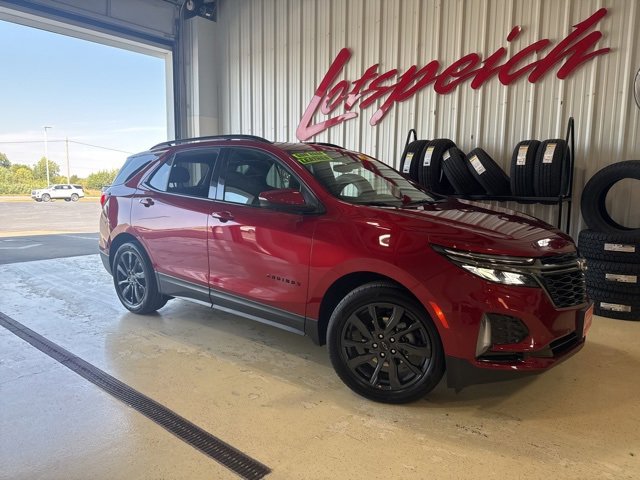 Used 2022 Chevrolet Equinox RS with VIN 2GNAXMEVXN6137190 for sale in Kansas City