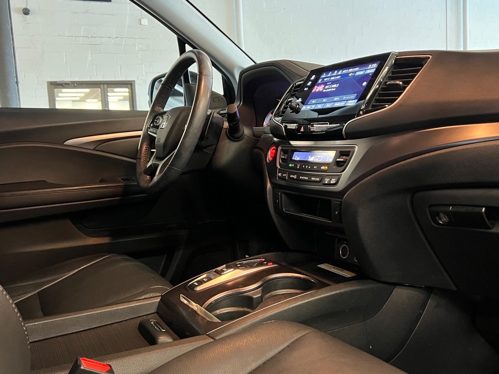 2022 Honda Pilot Black Edition photo 27