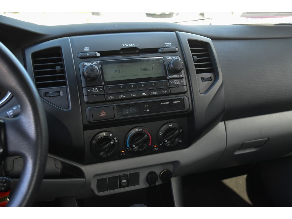 2012 Toyota Tacoma PreRunner photo 18