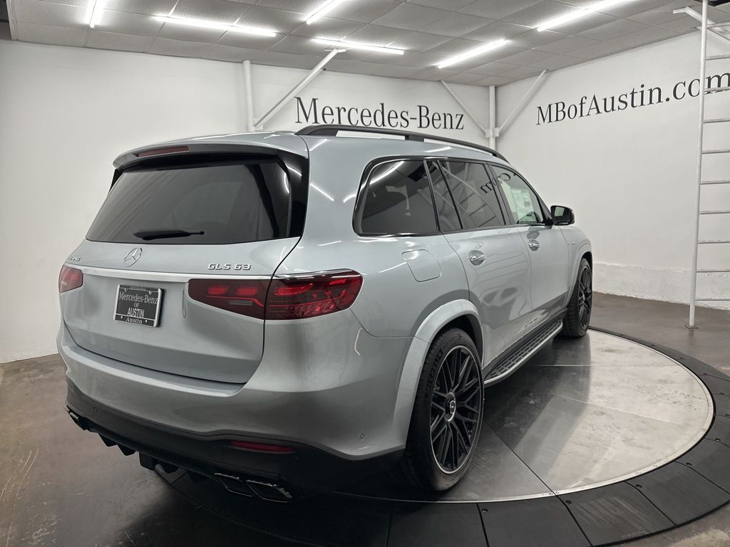 2026 Mercedes Benz GLS AMG 63 4MATIC photo 5