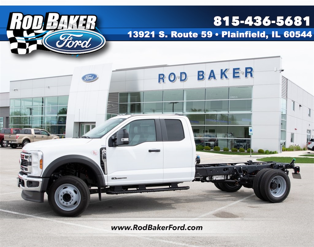 2025 Ford F-450 Super Duty Chassis Cab XL's photo