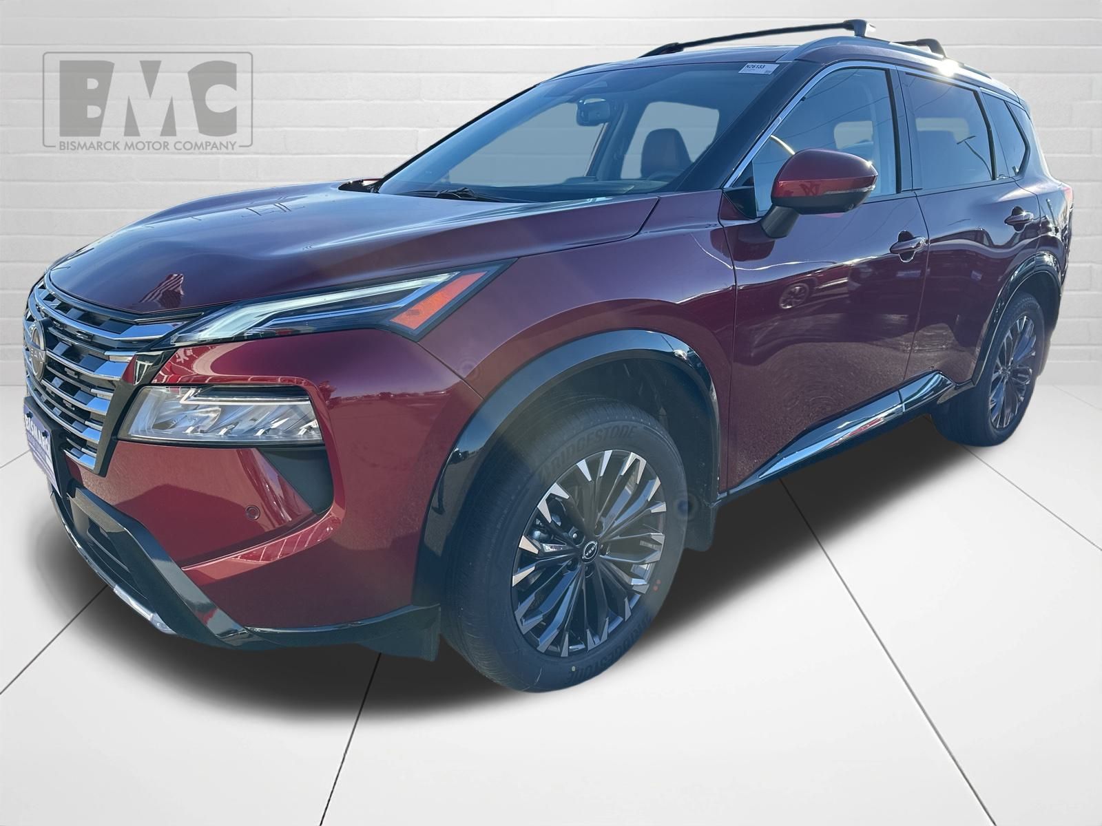 2026 Nissan Rogue Platinum's photo