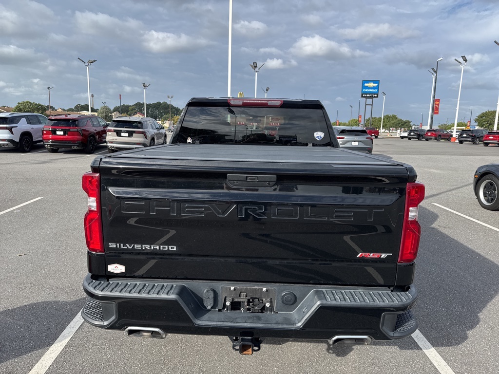 2021 Chevrolet Silverado 1500 RST photo 3
