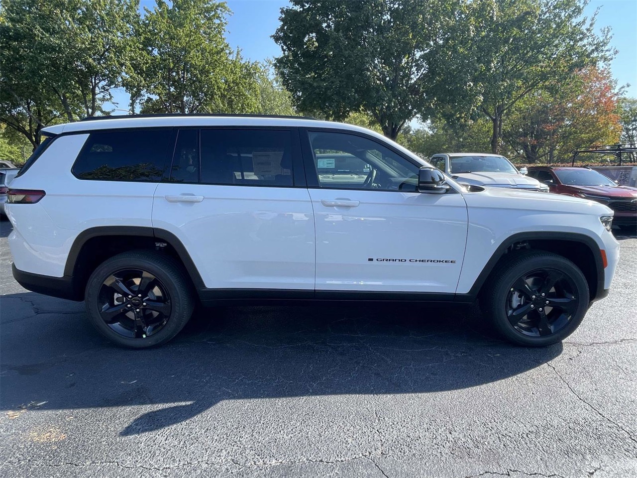 2025 Jeep Grand Cherokee Altitude X photo 9
