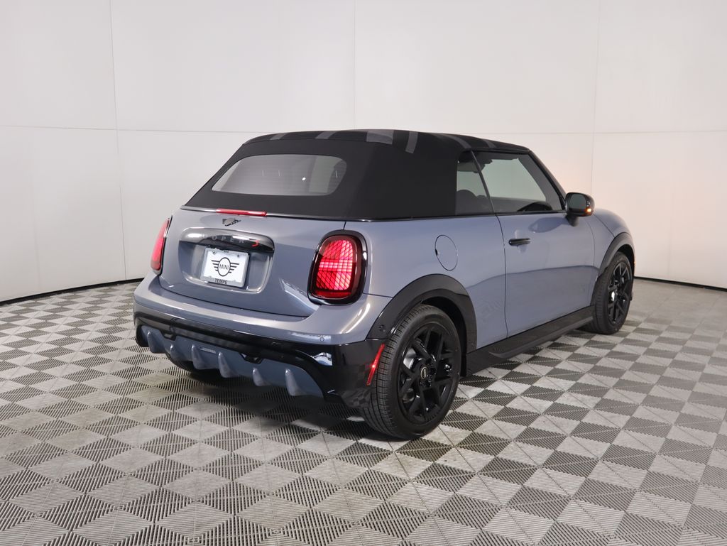 2026 Mini Cooper Convertible Iconic photo 13