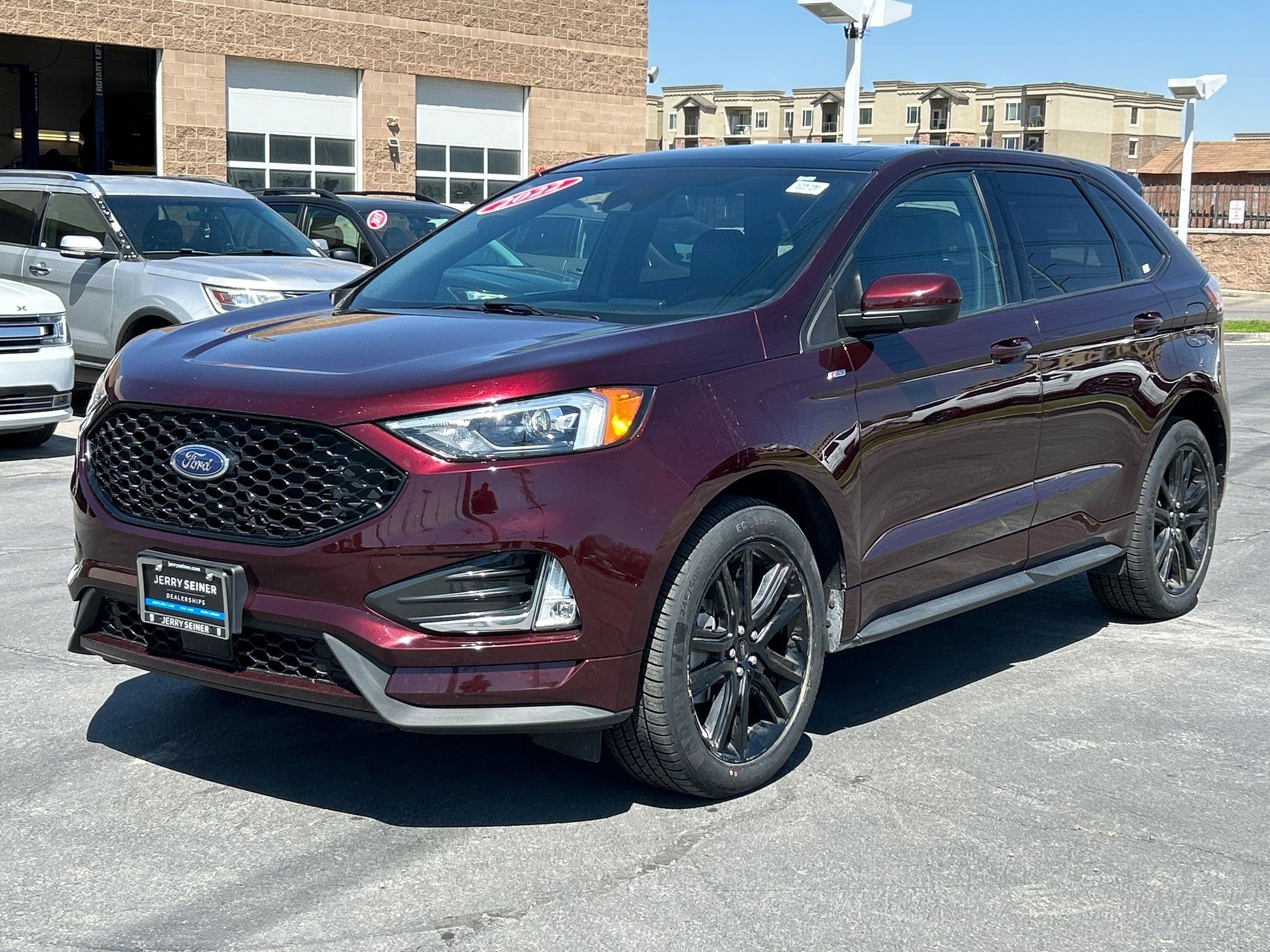 2022 Ford Edge ST-Line photo 7