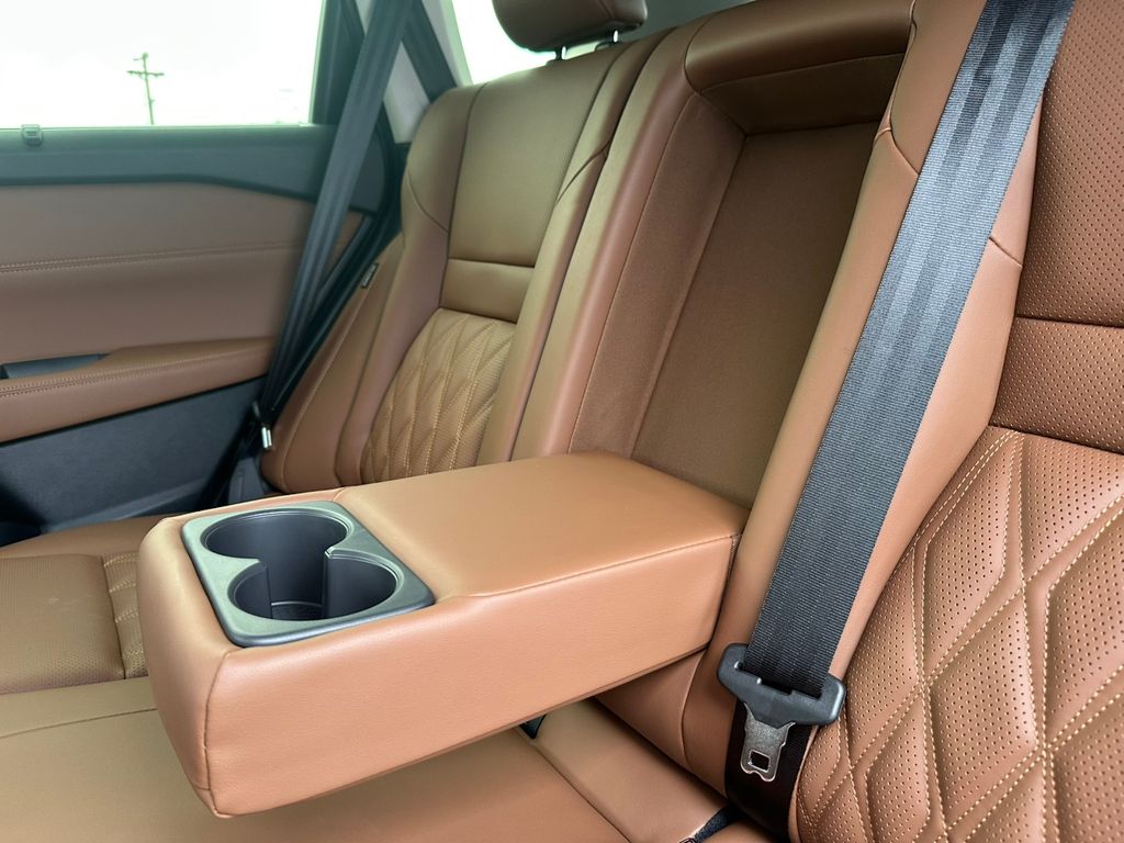 2026 Nissan Rogue Platinum photo 24