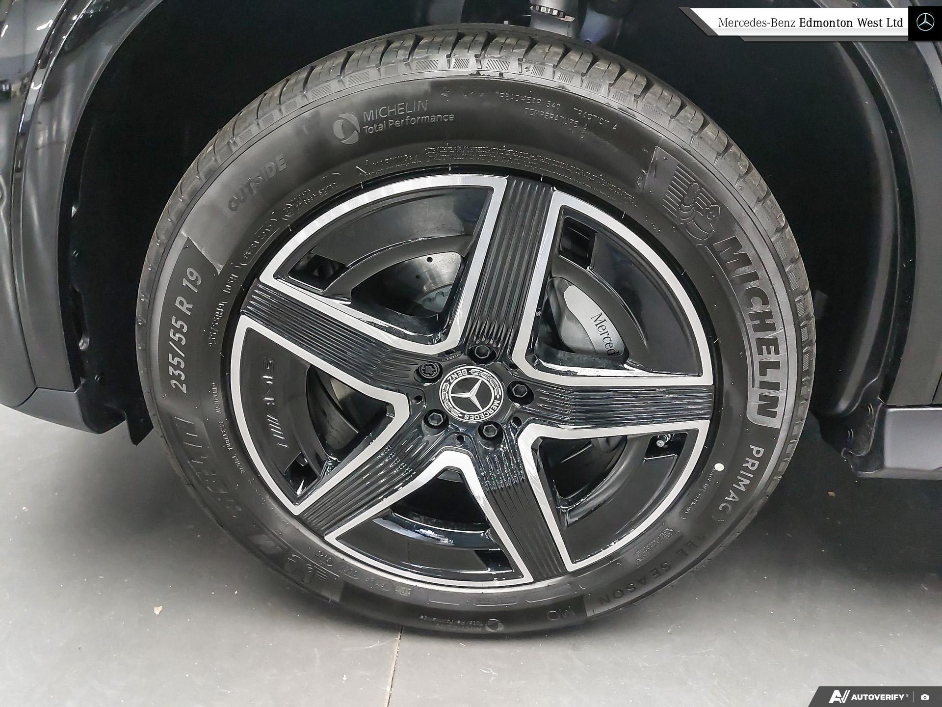 2026 Mercedes Benz GLC 300 4MATIC Coupe photo 4