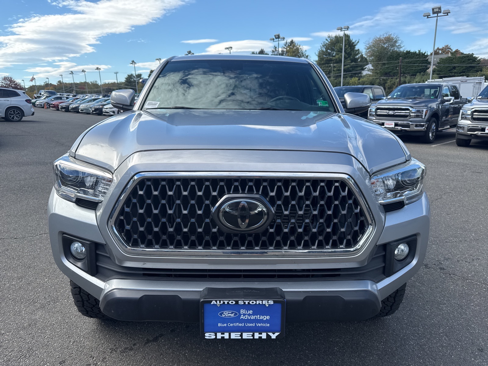 2019 Toyota Tacoma TRD Off-Road photo 4