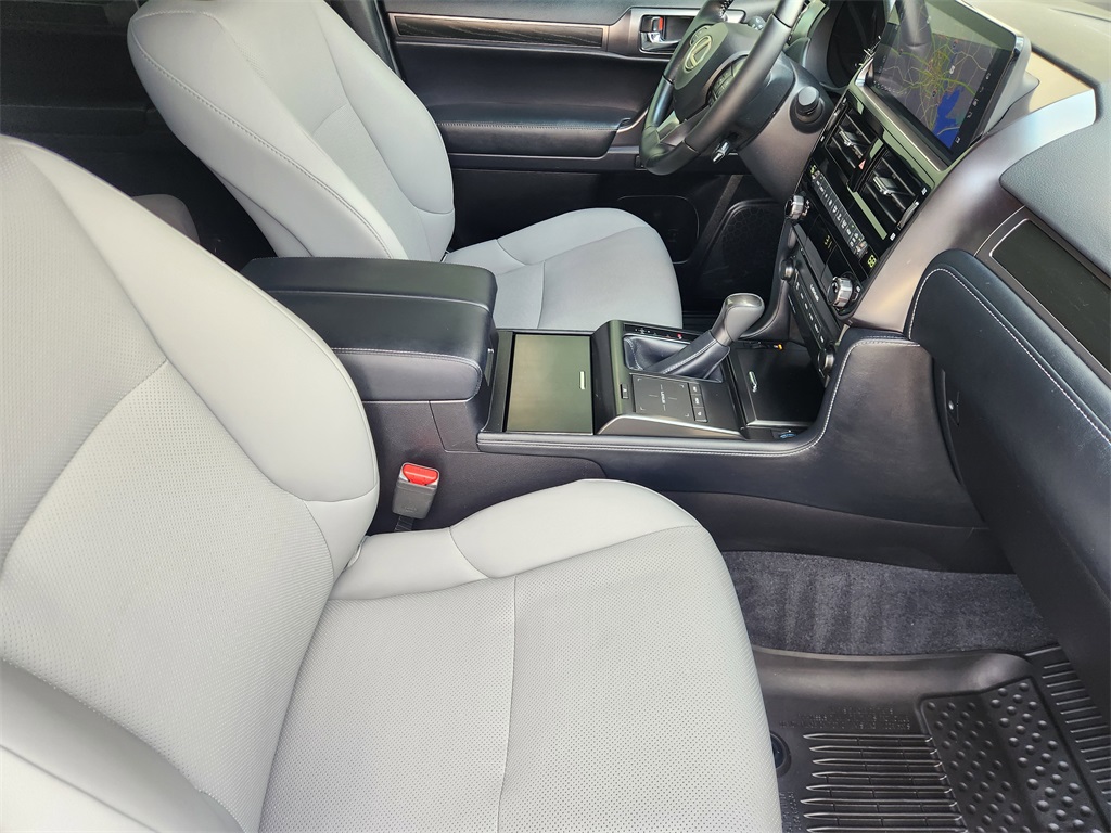 2023 Lexus GX 460 photo 12