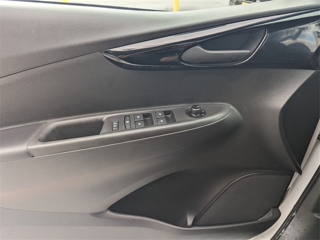 2022 Chevrolet Spark 1LT photo 24