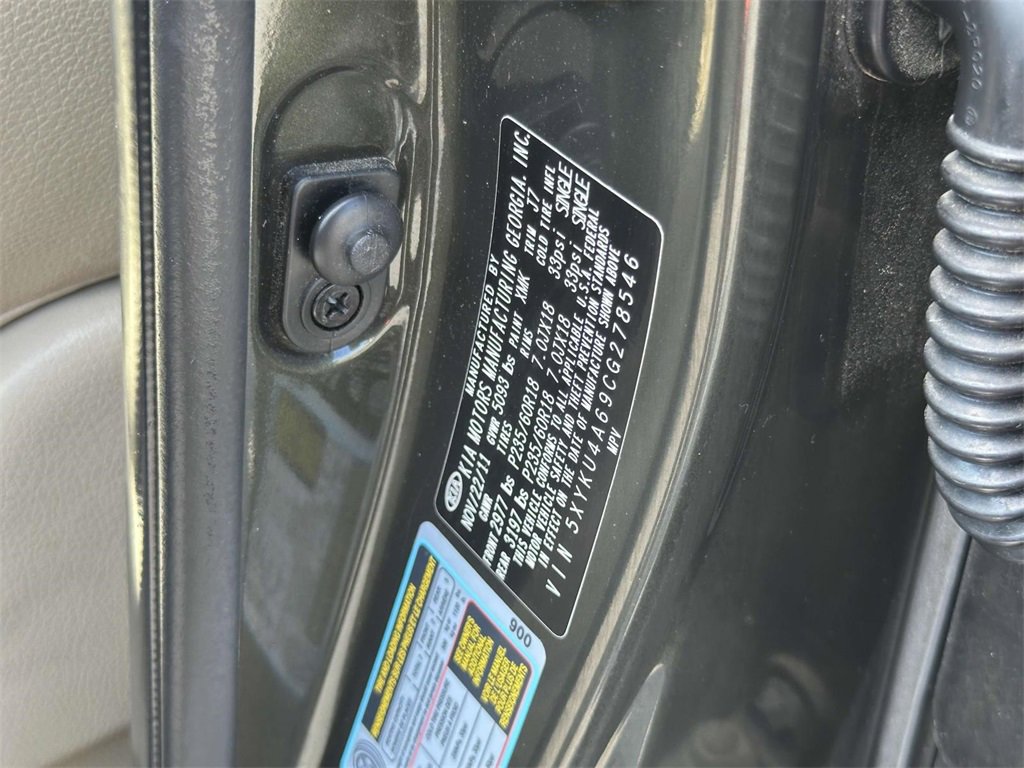 2012 Kia Sorento EX photo 24
