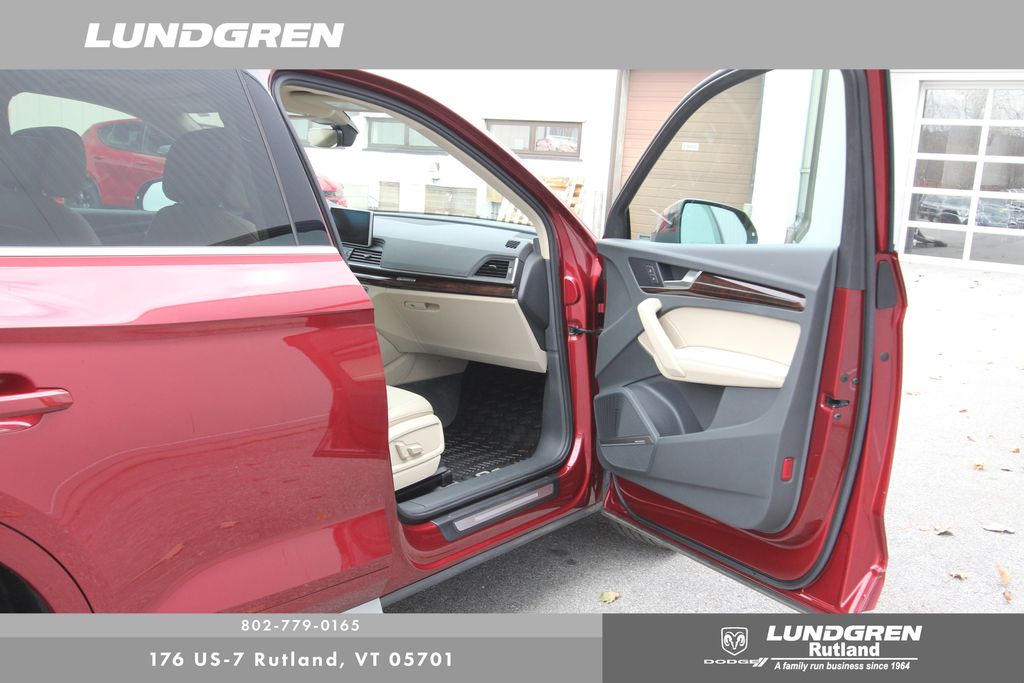 2019 Audi Q5 2.0T Premium Plus photo 4