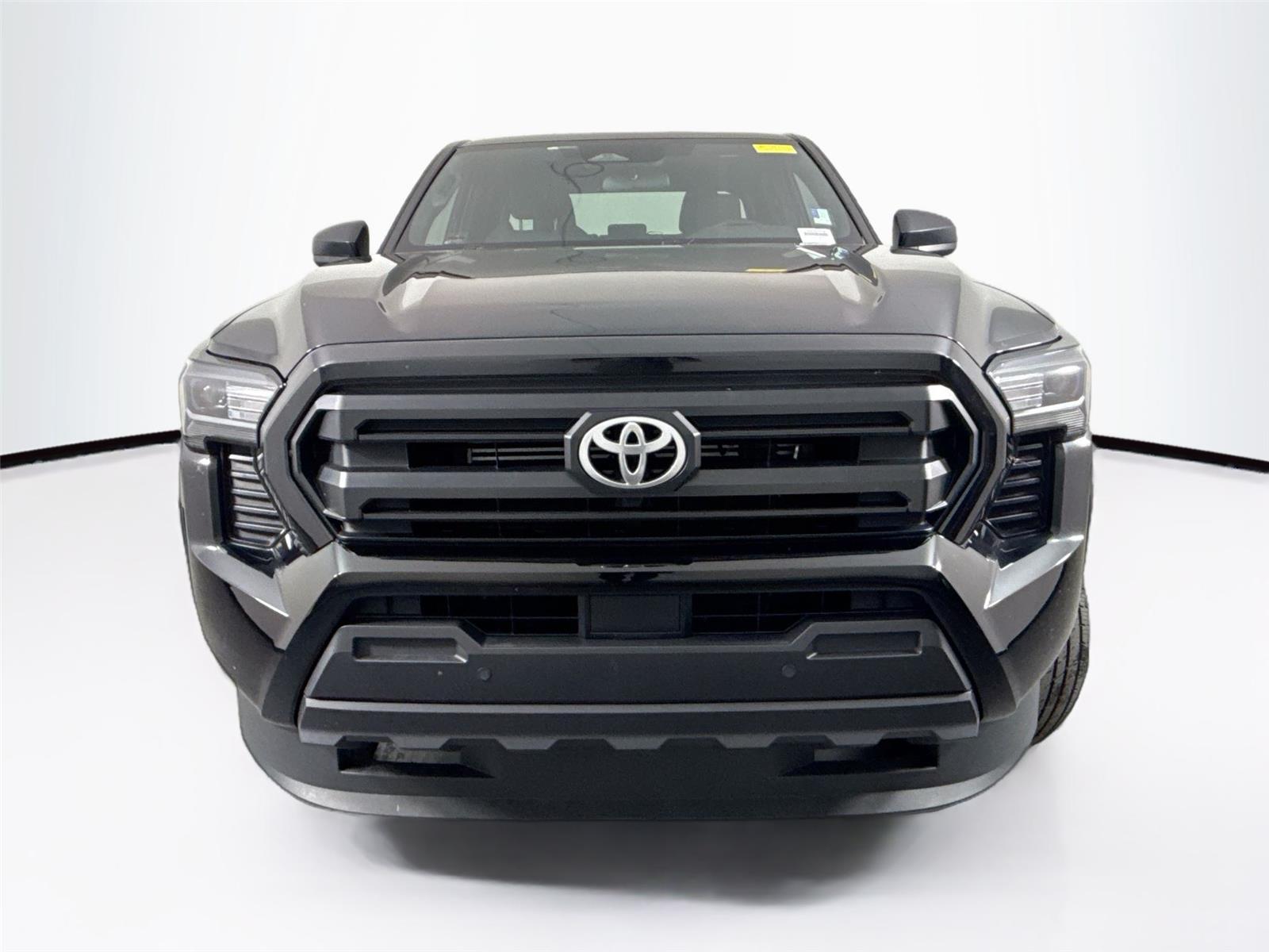 2024 Toyota Tacoma SR photo 3